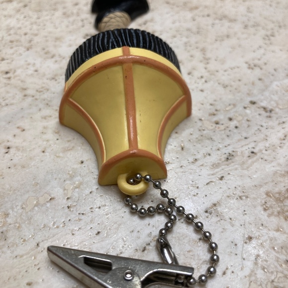 Talking Leg Lamp Keychain Or Ornament - A Christmas Story Collectible - Picture 5 of 5